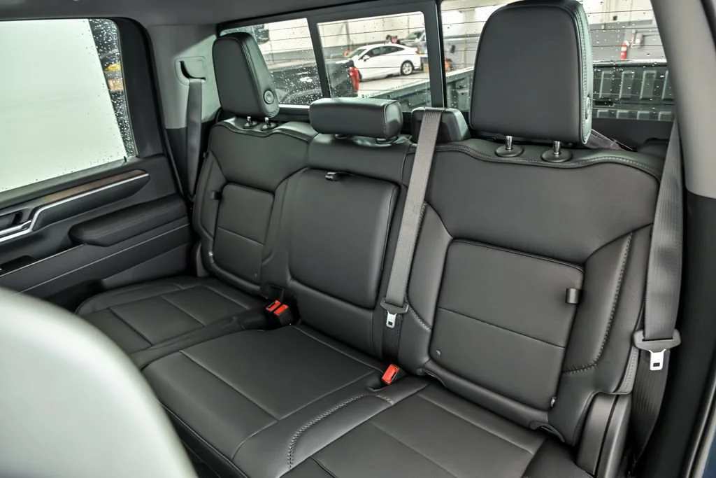 2026 GMC Sierra 2500HD Denali - Photo 11