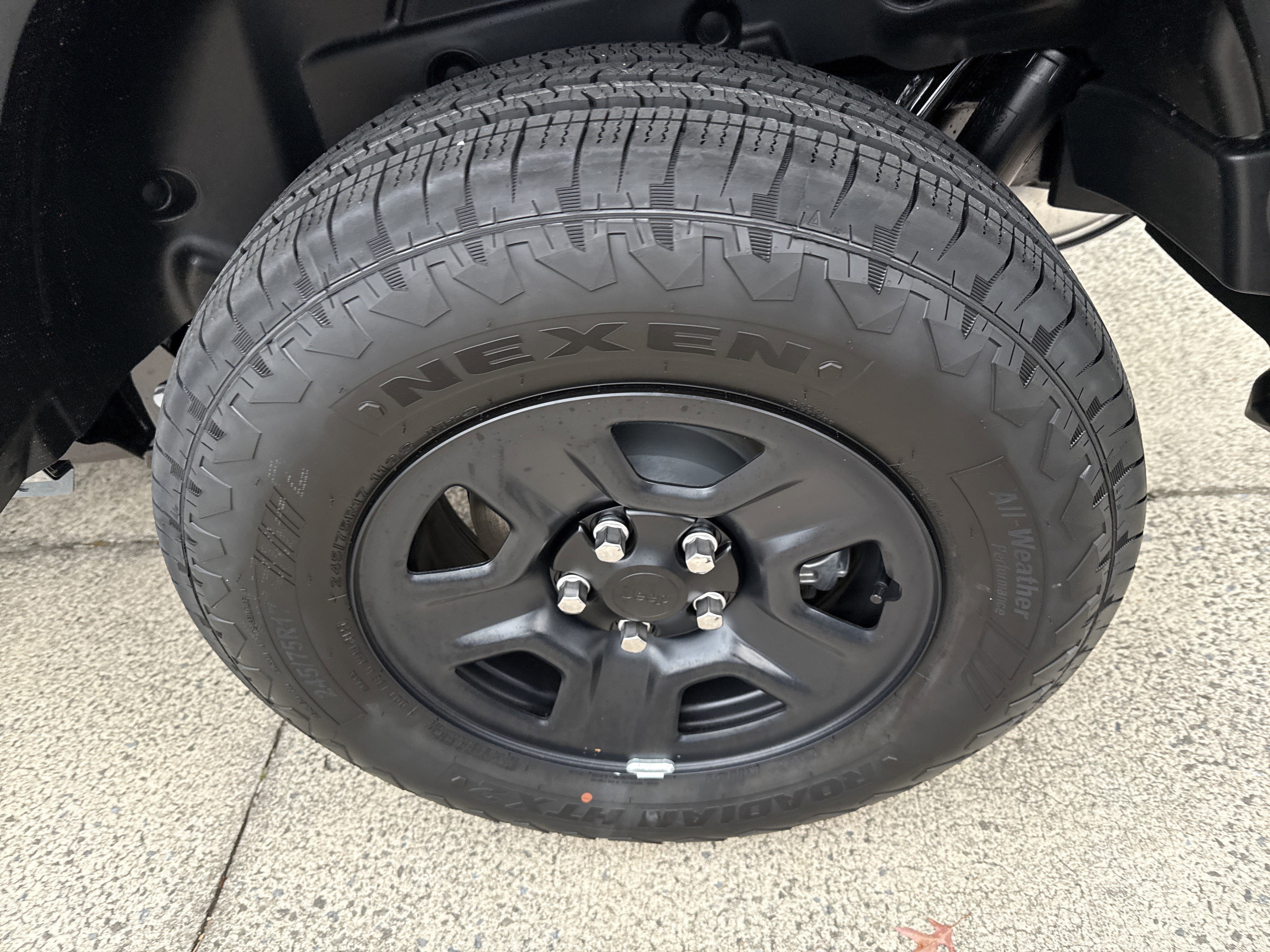 New 2026 Anvil Clear-Coat Exterior Paint Jeep Sport image 20