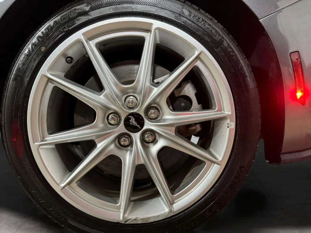 Used 2024 Carbonized Gray Metallic Ford GT Premium image 31
