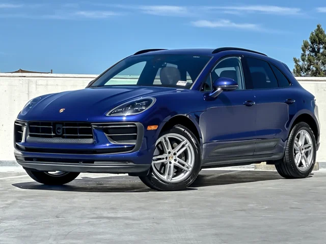2023 Porsche Macan 