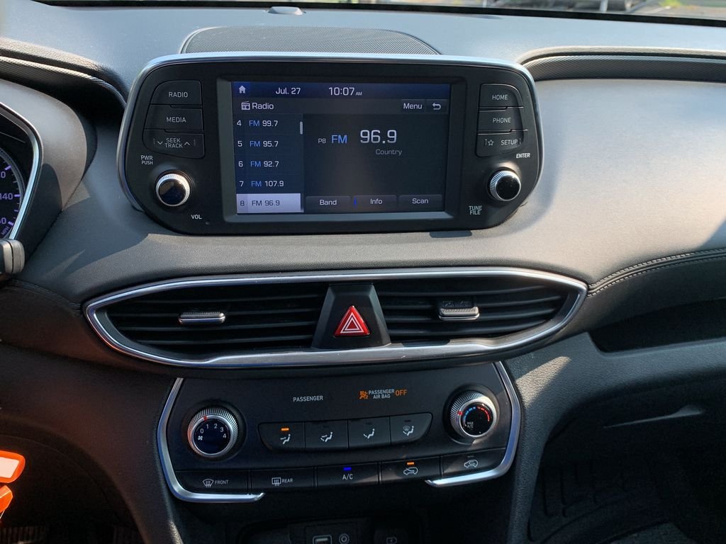 2020 Hyundai Santa Fe SE - Photo 30