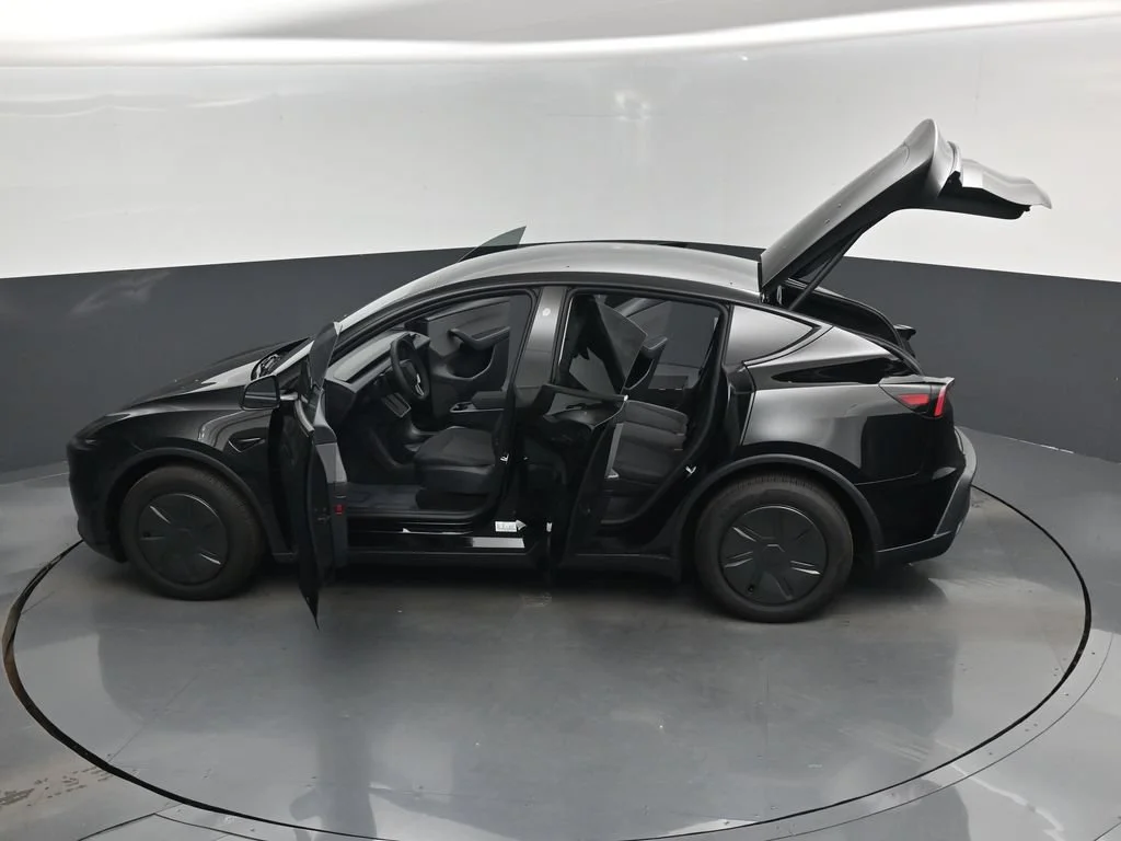 Used 2026 Black Tesla Premium image 17