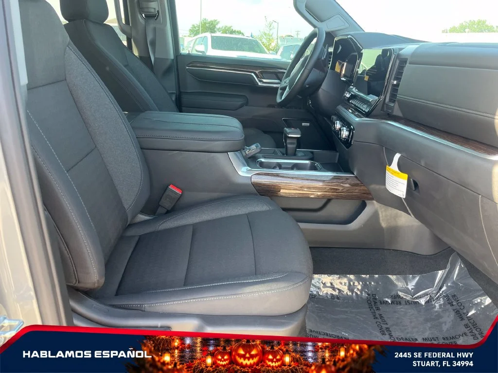New 2026 Sterling Metallic GMC Elevation image 19