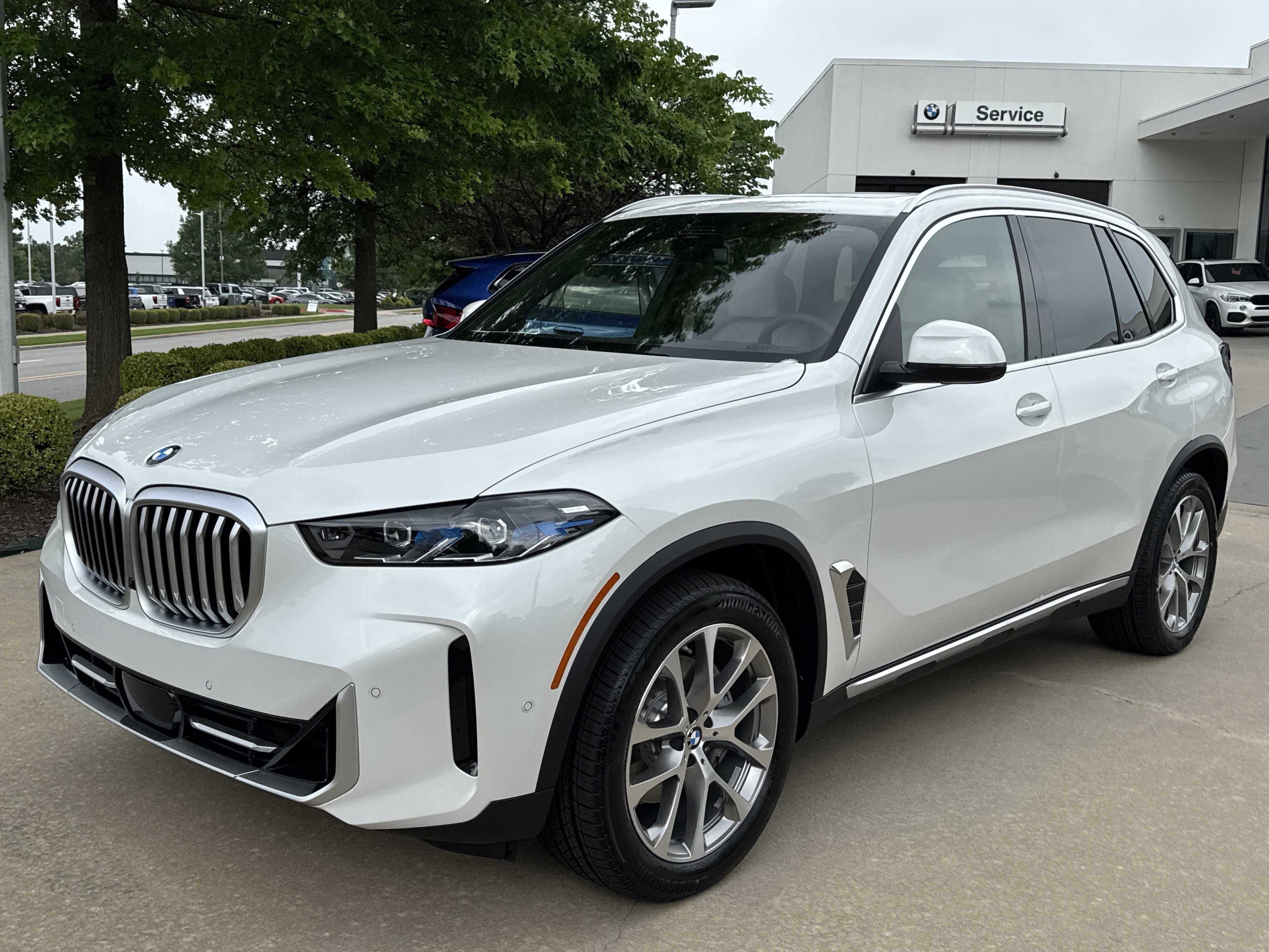 2026 BMW X5 xDrive40i's photo