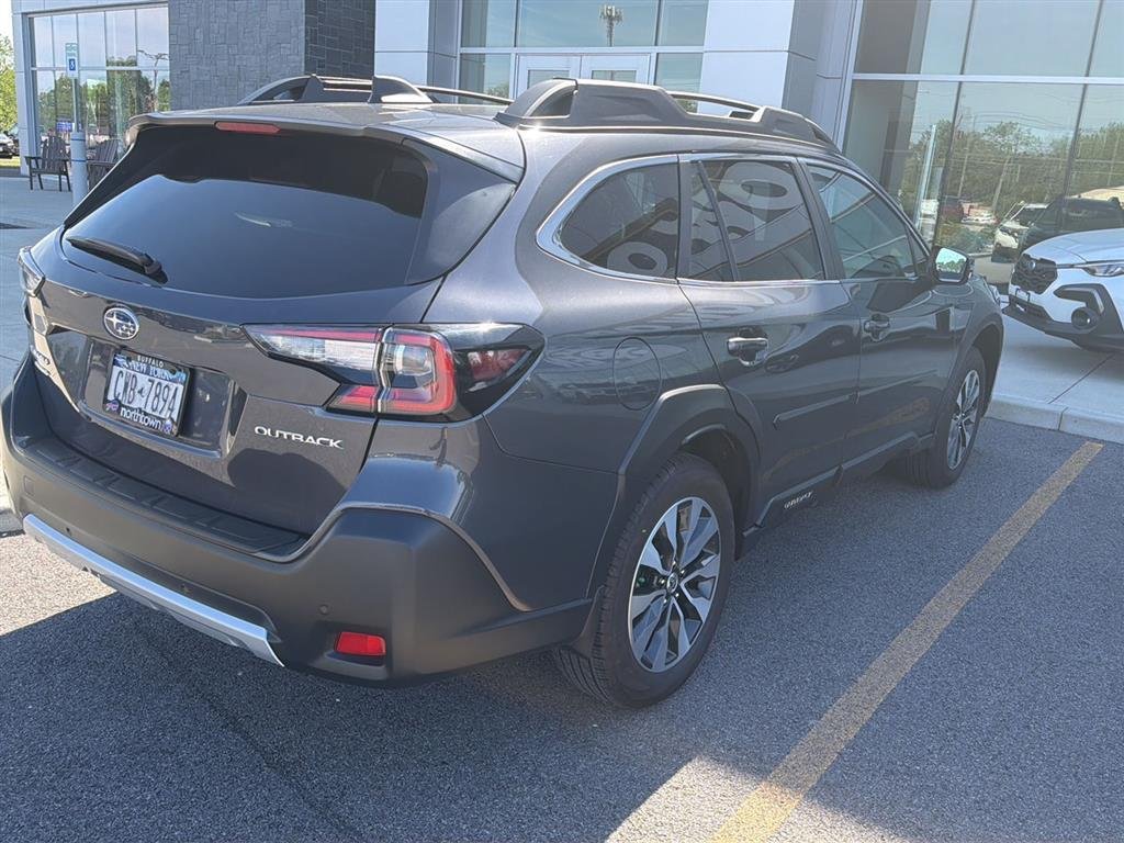 Used 2024 Magnetite Gray Metallic Subaru Limited image 12