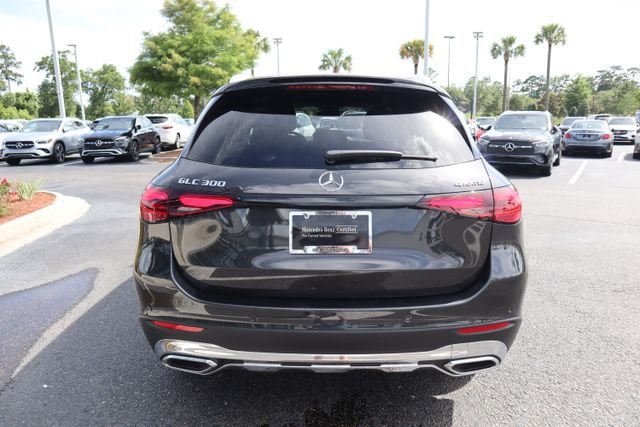 Certified Used 2026 Graphite Grey Metallic Mercedes-Benz GLC 300 image 4