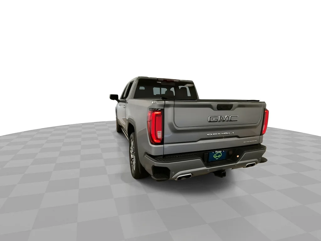 Used 2025 Sterling Metallic GMC Denali Ultimate image 8