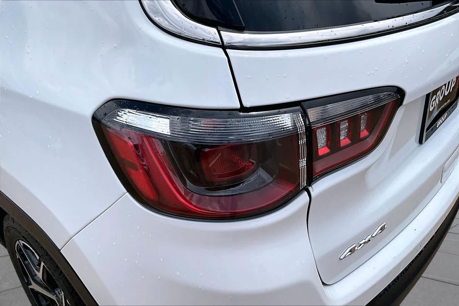 Used 2025 Bright White Clearcoat Jeep Limited image 27