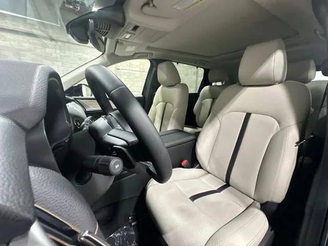 2026 Mazda CX-90 Premium Package - Photo 12