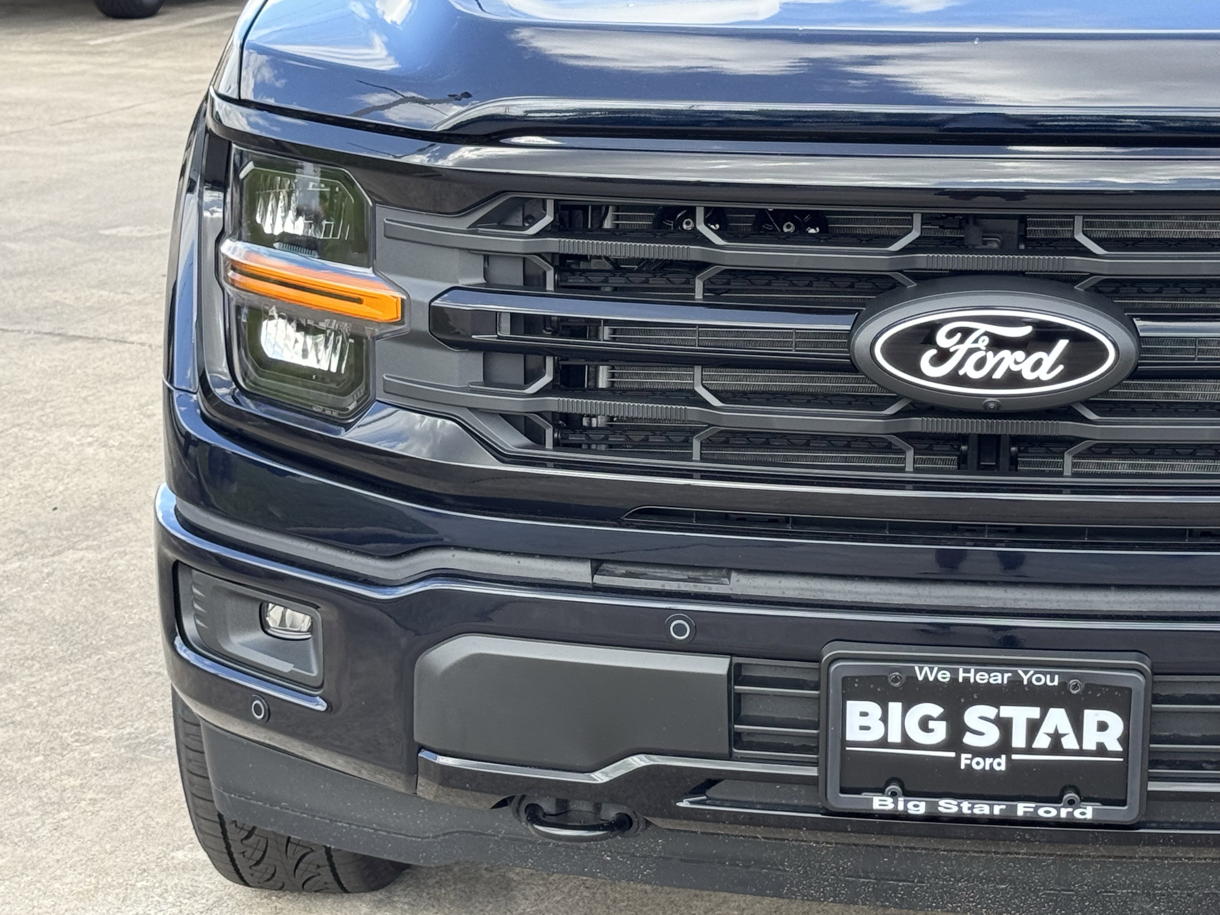 New 2026 Antimatter Blue Metallic Ford XLT image 5