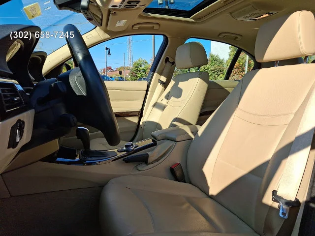 Used 2009 Blue Water Metallic BMW 328i image 11