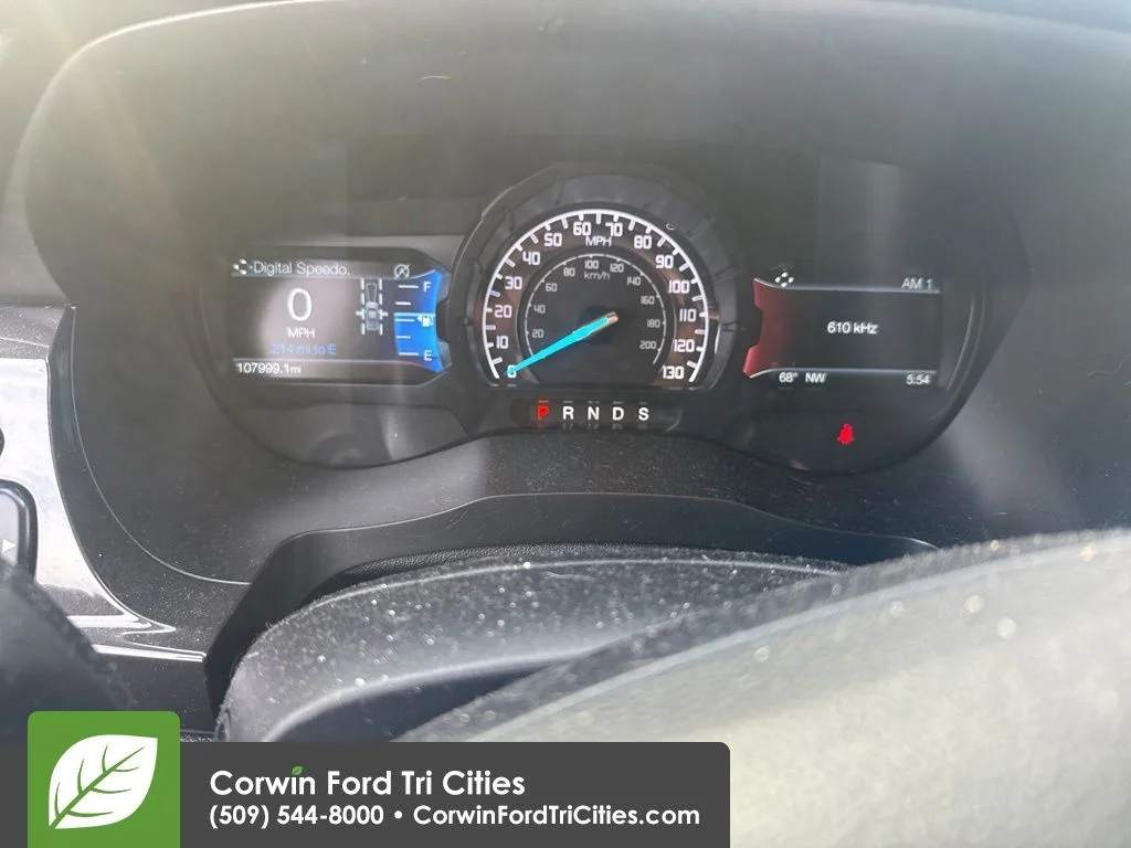 Used 2020 Silver Ford Lariat image 10
