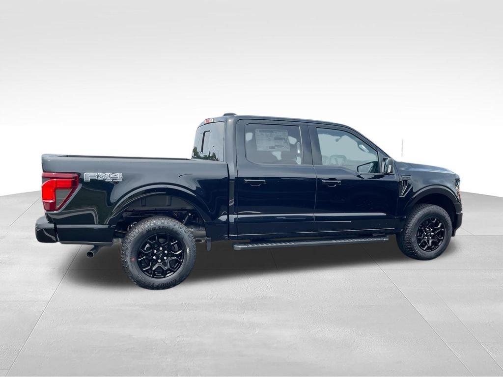New 2026 Agate Black Metallic Ford XLT image 9