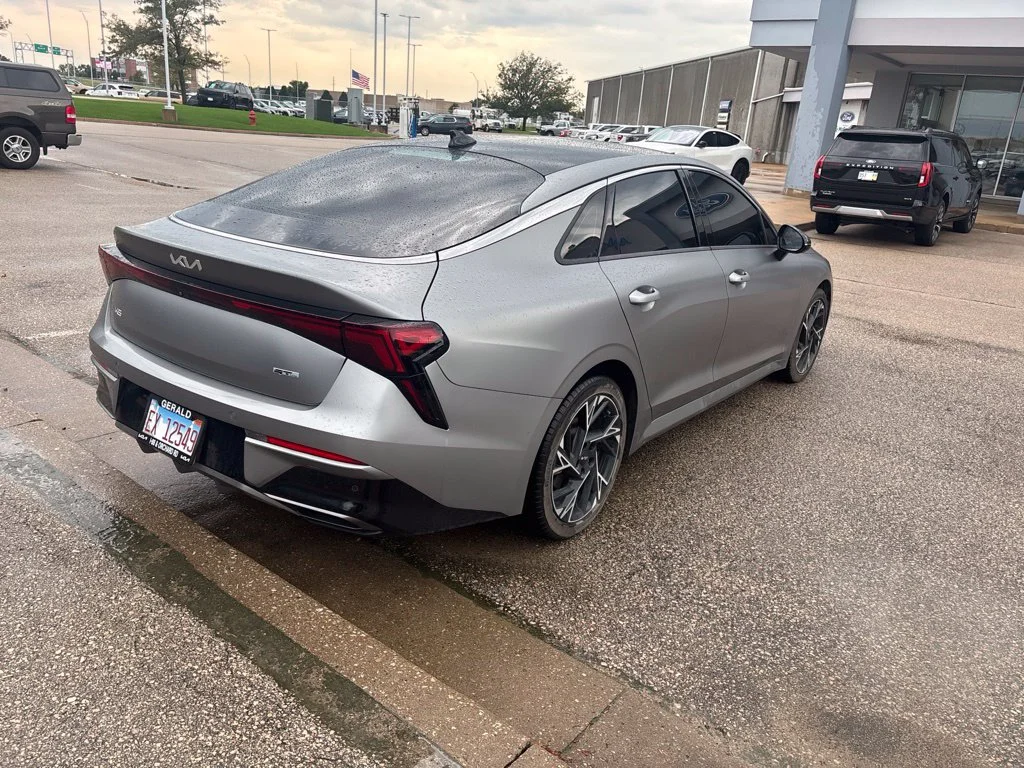 Used 2025 Gray Kia GT-Line image 5