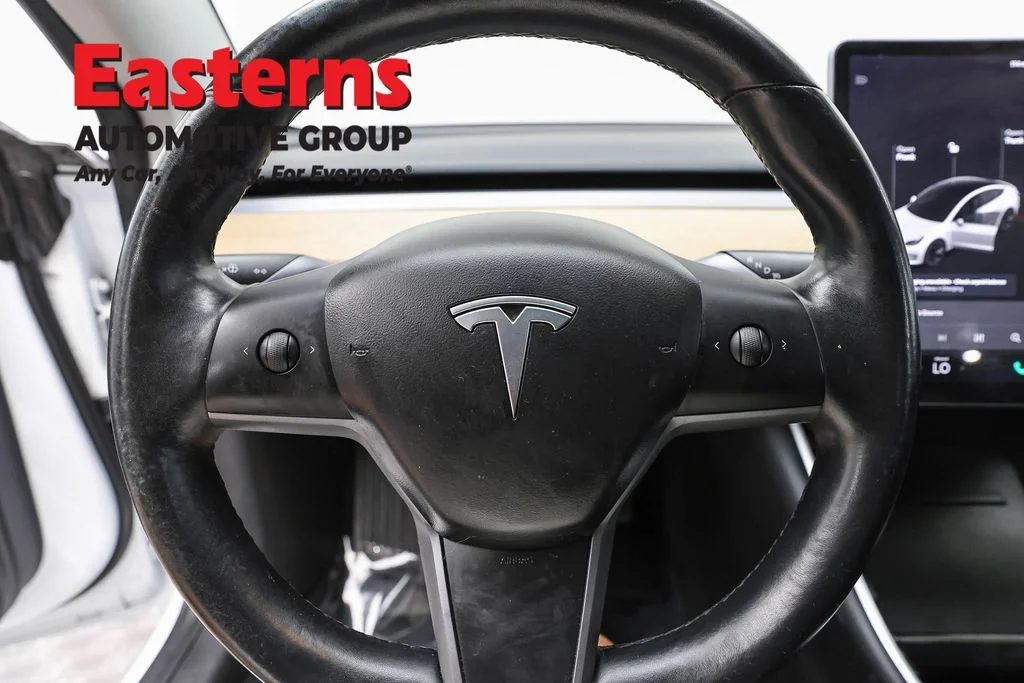 Used 2018 White Tesla Mid Range image 10