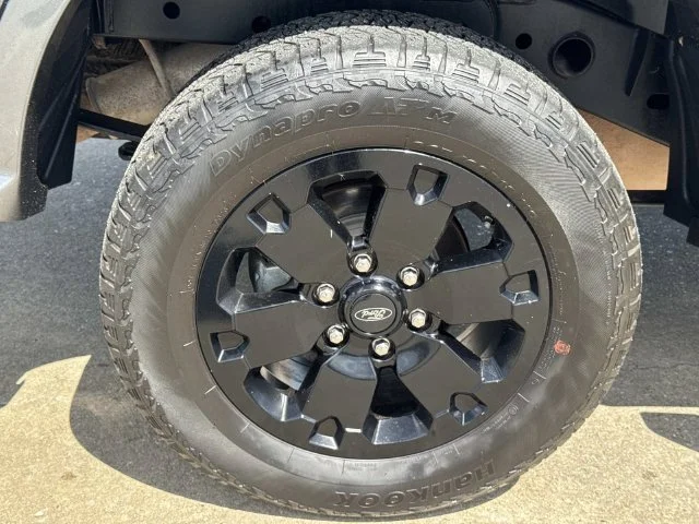 Used 2023 Gray Ford XLT image 25