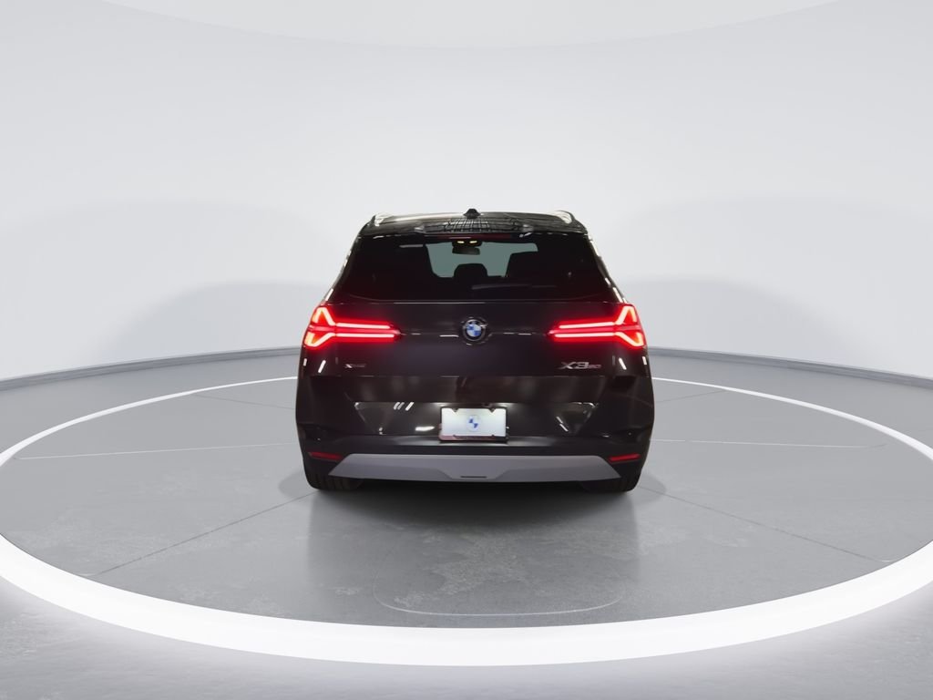 New 2026 Dark Graphite BMW 30 xDrive image 2