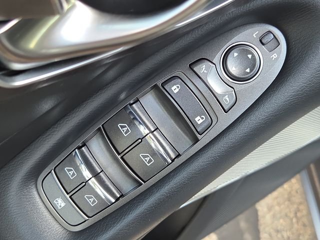 Used 2022 Graphite Shadow INFINITI SENSORY image 19