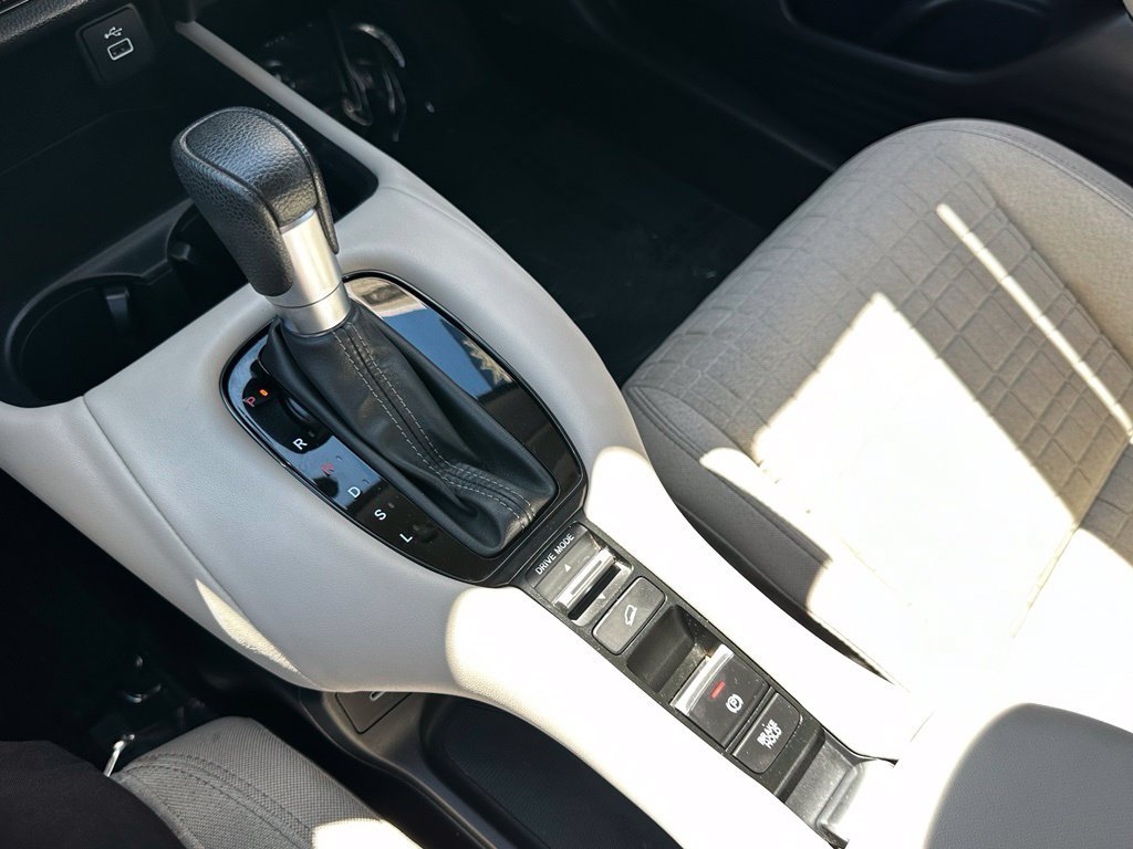 Used 2024  Honda LX image 36