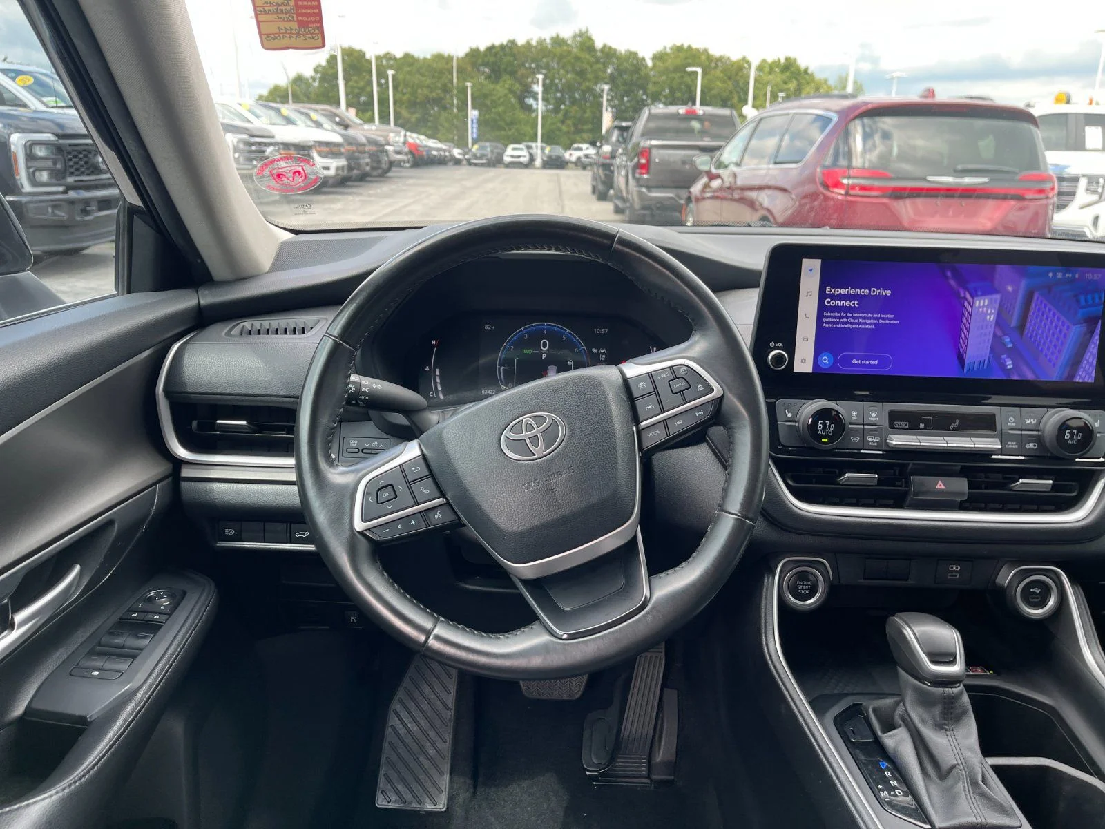 Used 2024  Toyota XLE image 16