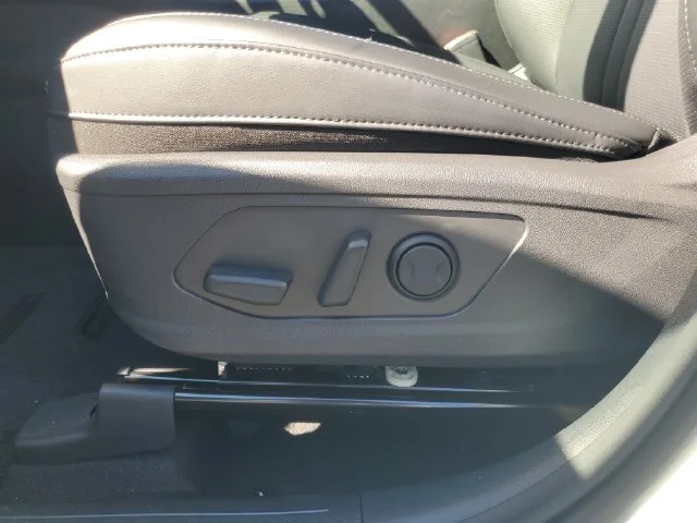 Used 2025 White Kia EX image 15