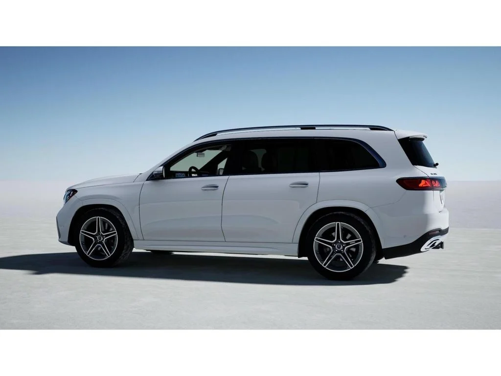 New 2027 White Mercedes-Benz GLS 450 image 32