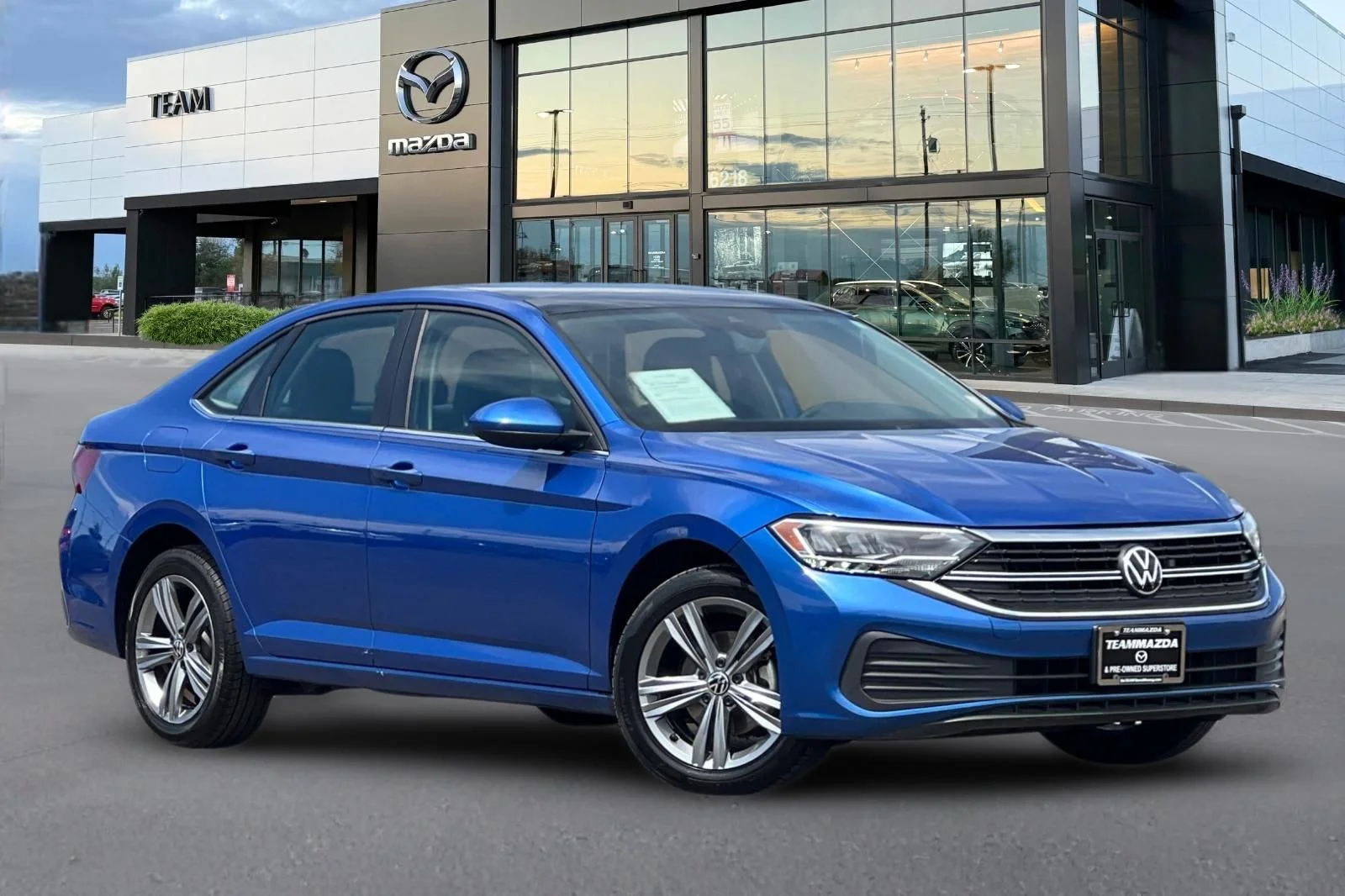 3VW7M7BU5RM003687