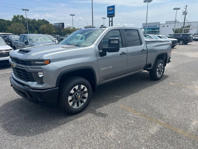 2026 Chevrolet Silverado 2500HD Custom
