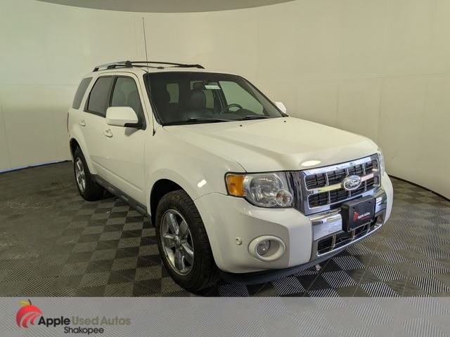 Used 2011 White Ford Limited image 1