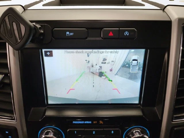 Used 2018 White Platinum Ford Lariat image 20