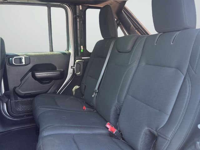 Used 2019 Silver Jeep Unlimited Sport S image 20