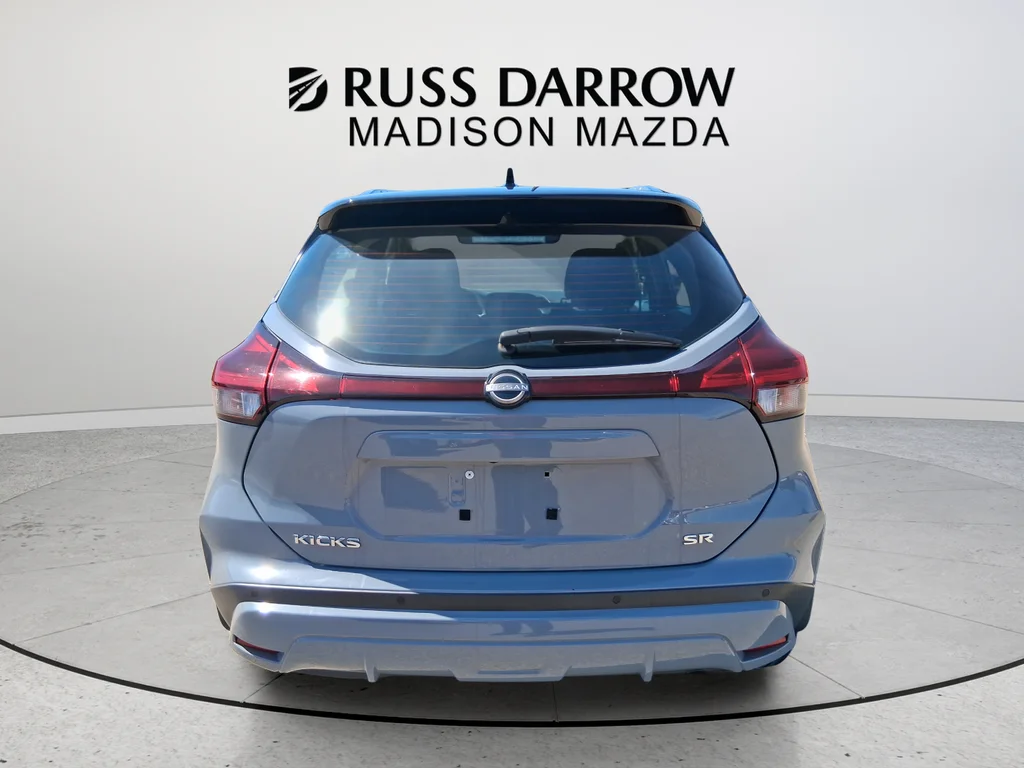 Used 2023 Gray Nissan SR image 4