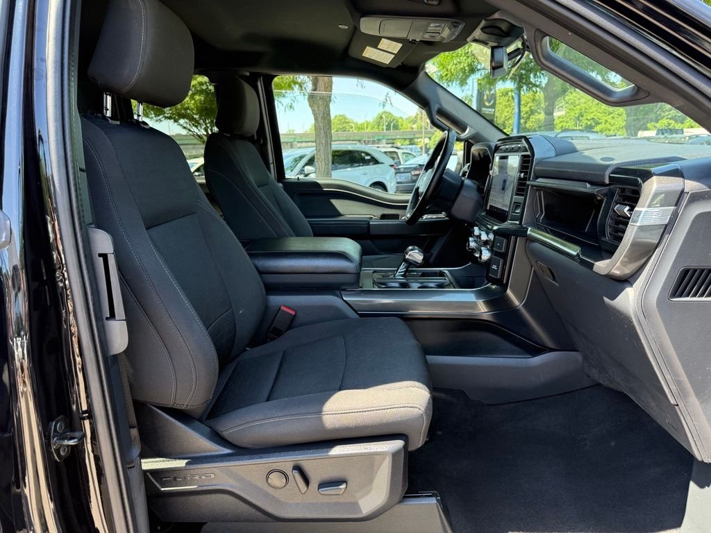 Used 2023 Black Ford XLT image 27