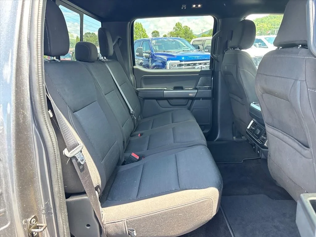 Used 2023 Gray Ford XLT image 15