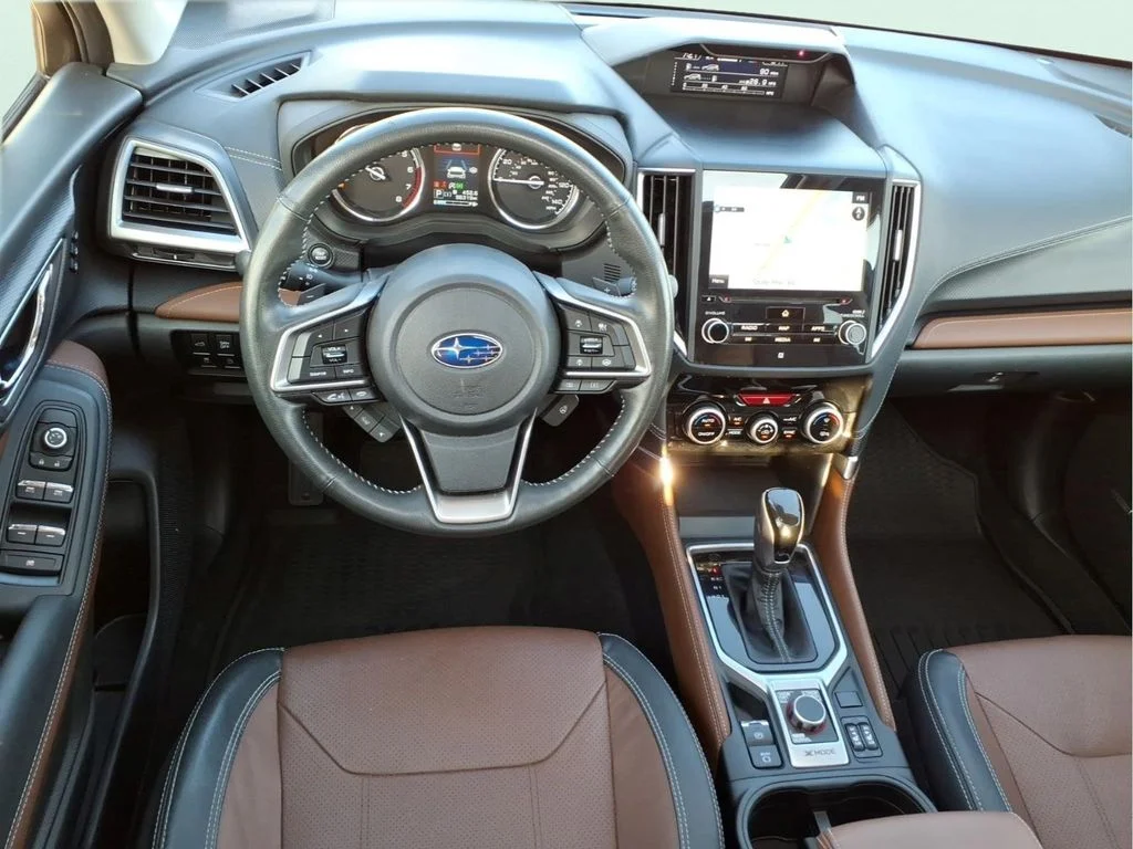 Used 2022 Gray Subaru Touring image 16