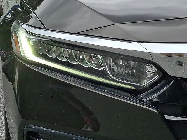 Used 2018 Brown Honda EX-L image 10