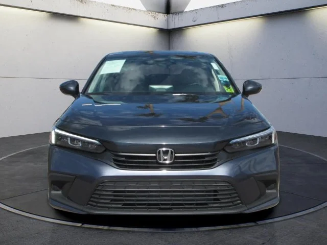 Certified Used 2024 Lunar Silver Metallic Honda EX image 3