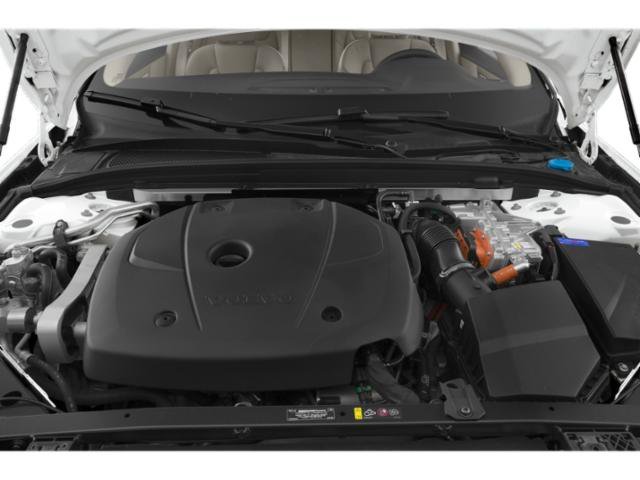 Used 2023 Red Volvo Plus Dark Theme image 12