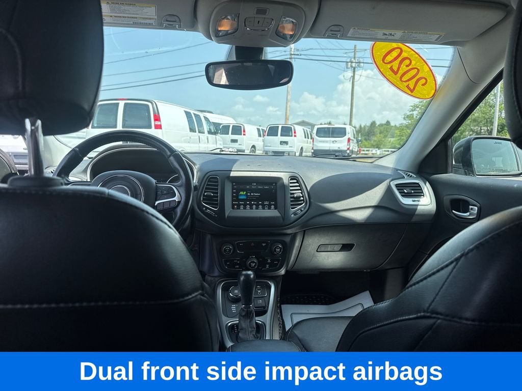 Used 2020 Green Jeep Latitude image 14
