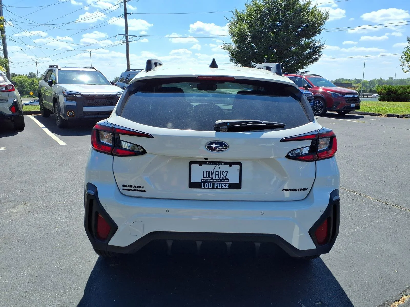 New 2026 CRYSTAL WHITE PEARL Subaru Limited image 15