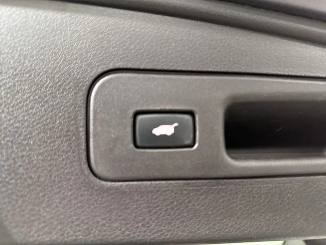 Used 2020  Acura 3.5L image 12