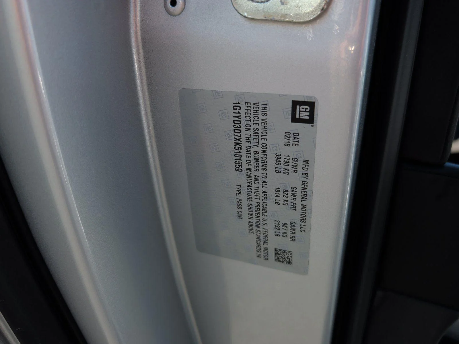 Used 2019 Blade Silver Metallic Chevrolet 2LT image 12