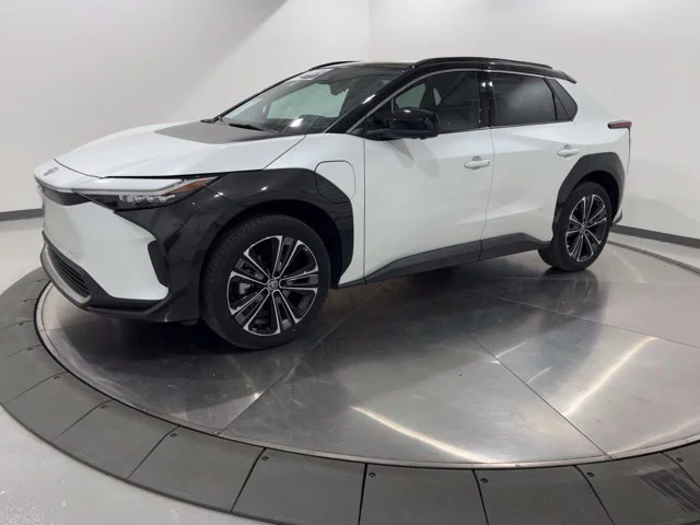 2024 Toyota bZ4X Limited
