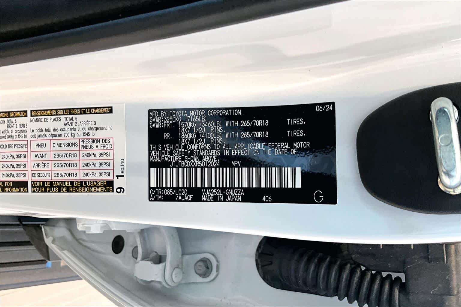 Used 2024 Eminent White Pearl Lexus Overtrail image 31