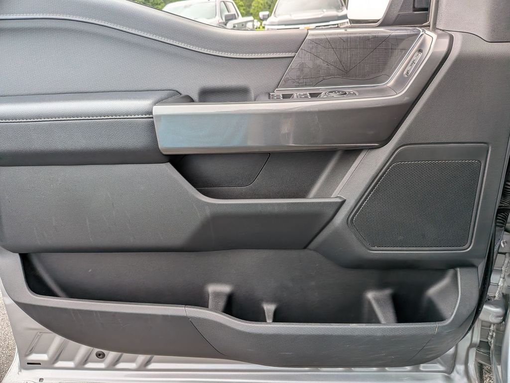 Used 2023 Silver Ford XLT image 29