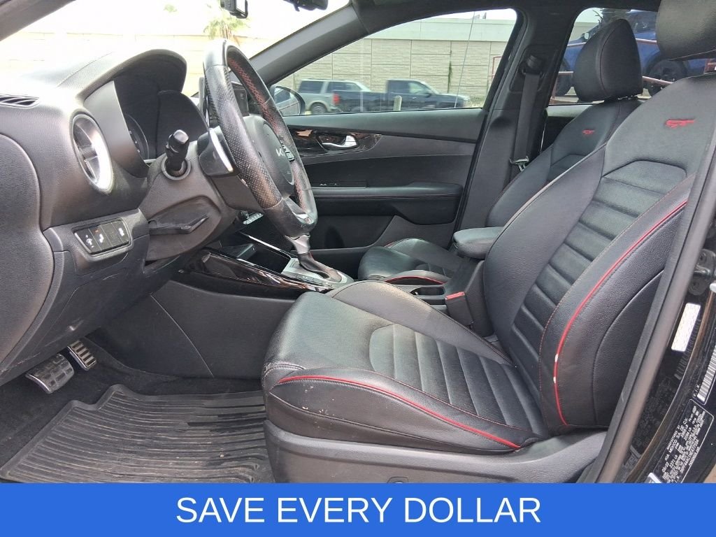 Used 2022 Black Kia GT image 9