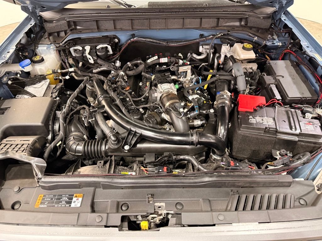 Used 2023 Gray Ford Badlands image 7