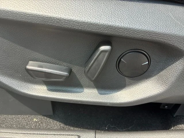 New 2026 Marsh Gray Ford Lariat® image 18