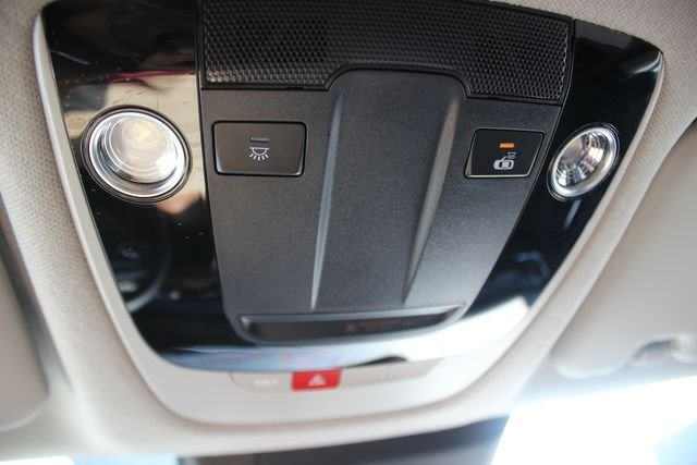 Used 2024 White Kia S image 14