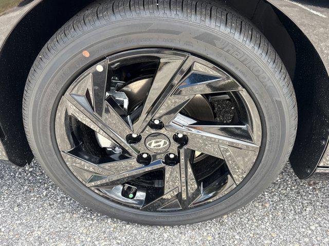 New 2026 Abyss Black Hyundai SEL Sport Premium image 9